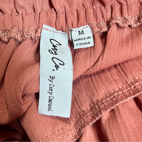 Cozy Casual Ruffle Flowing Tank Top with Tie Shoulder Straps; Size Medium - Picture 6 of 7